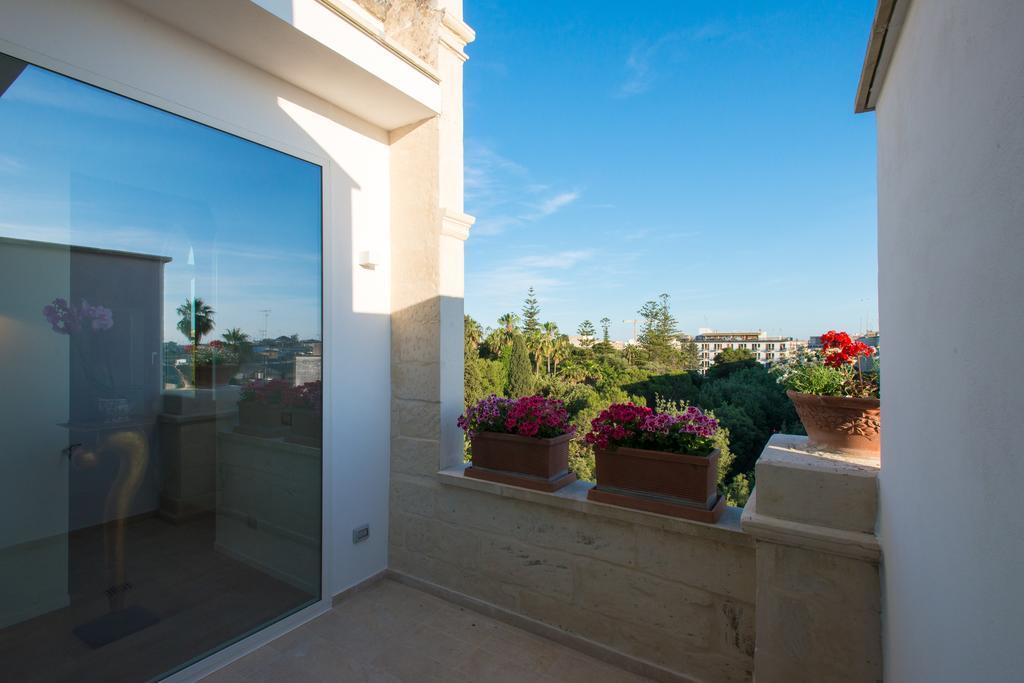 Le Bifore Charming House Lecce Luaran gambar