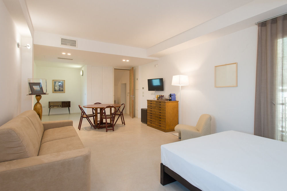 Le Bifore Charming House Lecce Luaran gambar